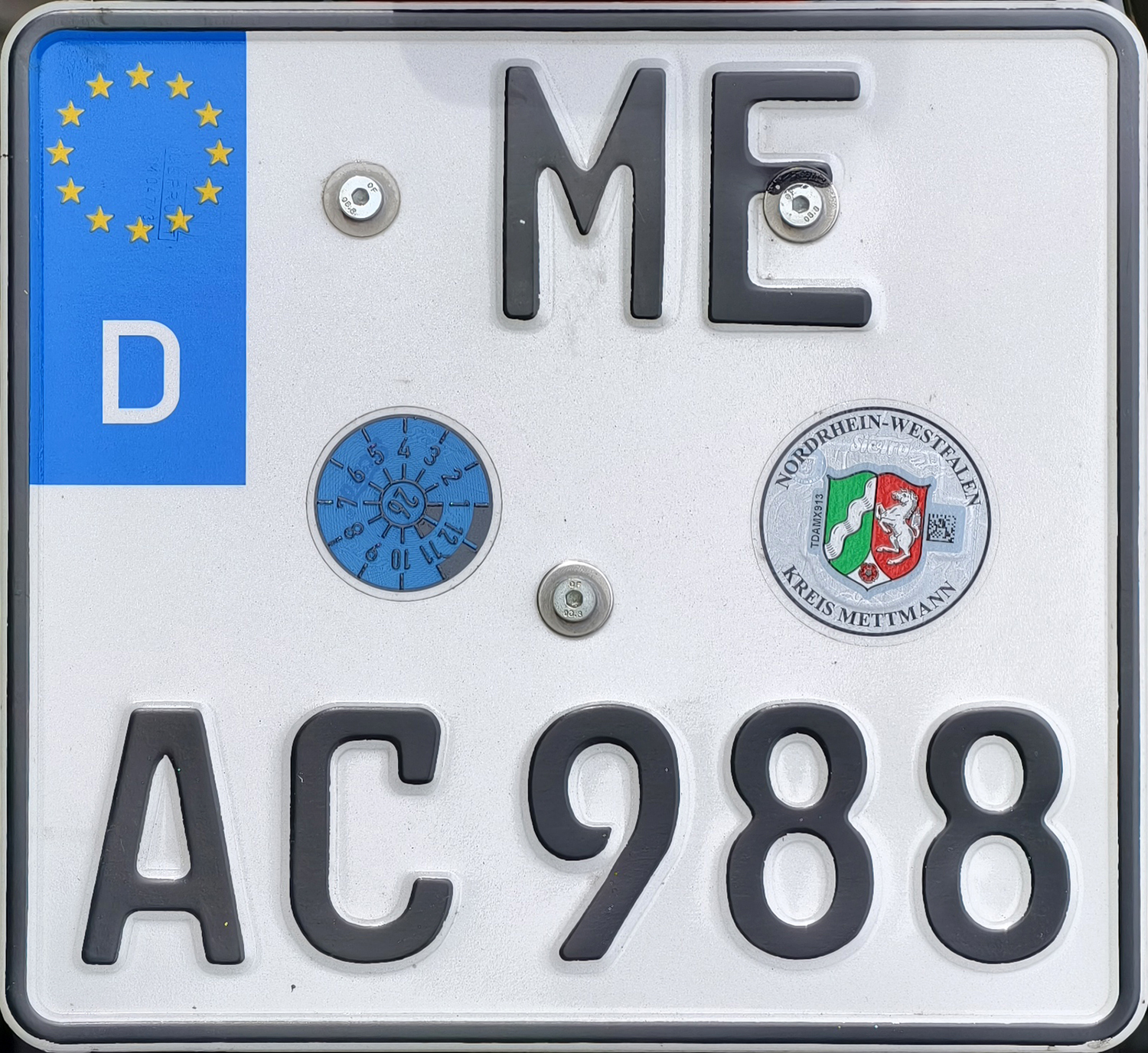 ME AC 988